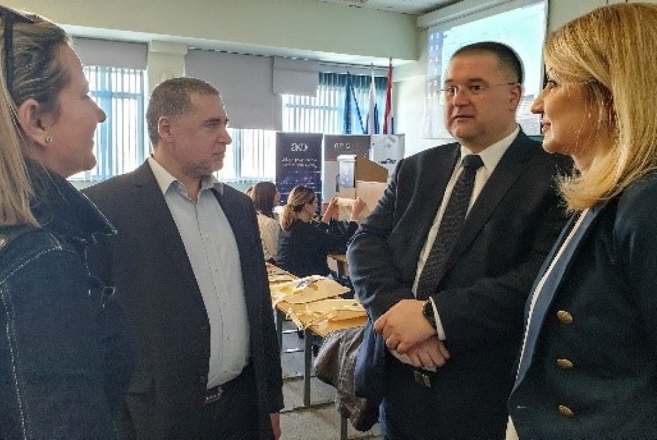 AKD doprinosi razvoju žena u digitalnom svijetu