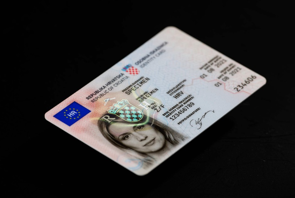 Izdavanje nove generacije elektroničke osobne iskaznice počinje 2. kolovoza - osobna, zdravstvena i mobilni identitet