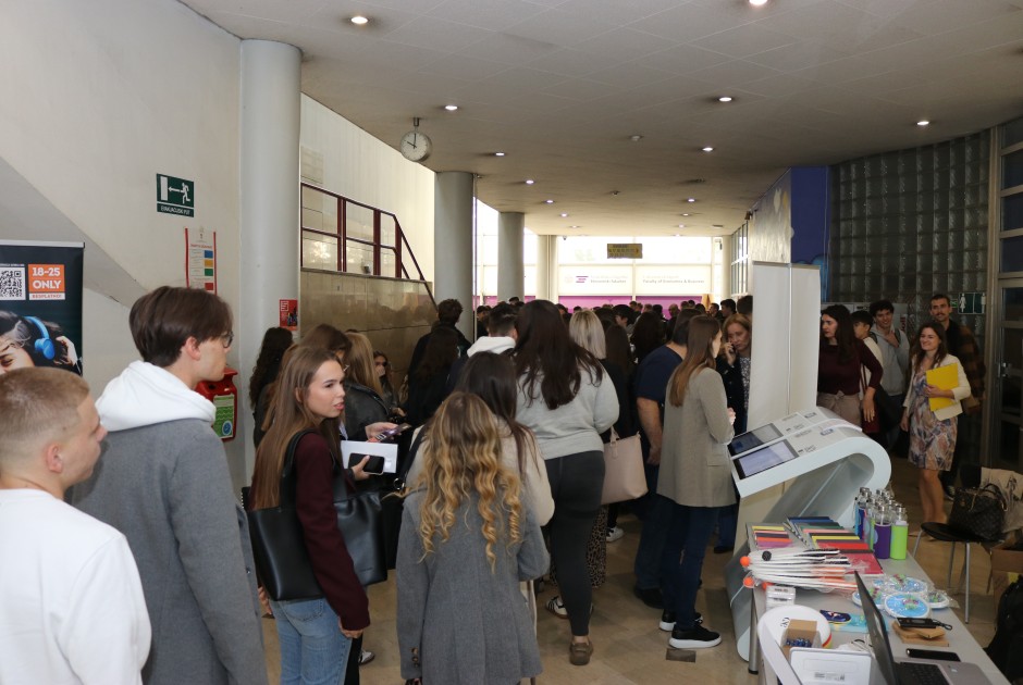 Digitalni početak za studente: AKD na Ekonomskom fakultetu u Zagrebu