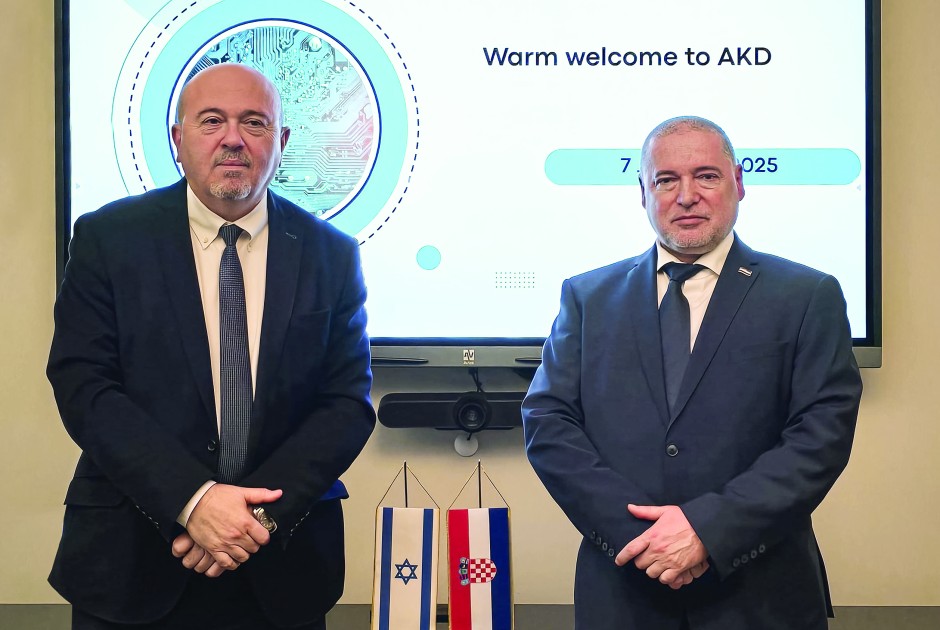 Izvanredni i opunomoćeni Veleposlanik  Države Izrael NJ.E. Gary Koren posjetio AKD