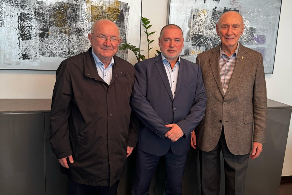 PREDSTAVNICI VLADE NACIONALNOG JEDINSTVA U POSJETU AKD-U